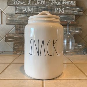 Rae Dunn SNACK CANISTER